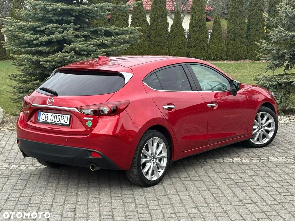 Mazda 3 - 8