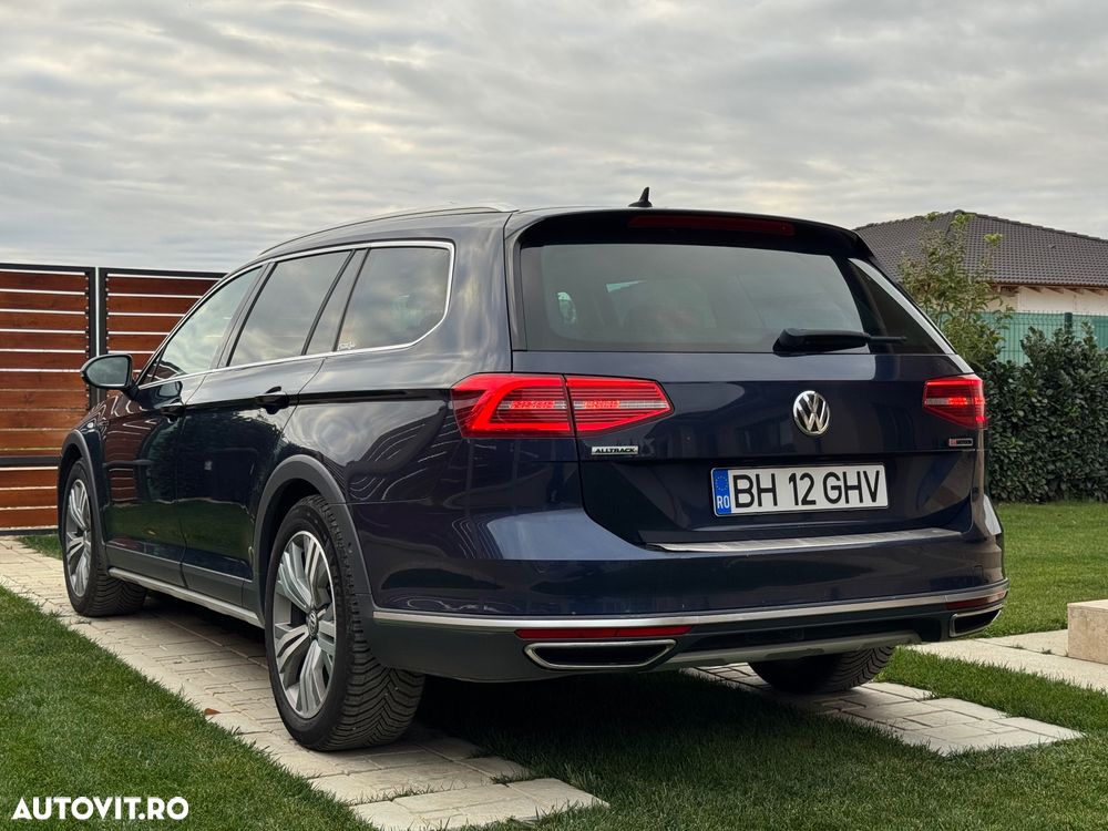 Volkswagen Passat Alltrack 2.0 TDI DSG 4Motion - 9