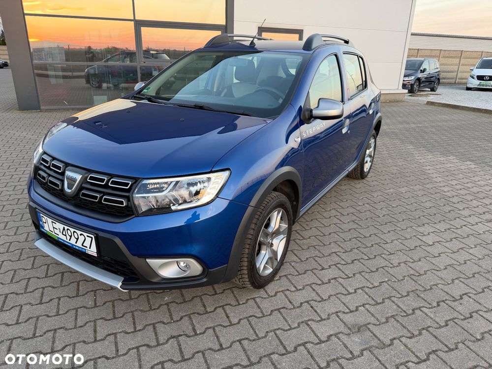 Dacia Sandero - 1
