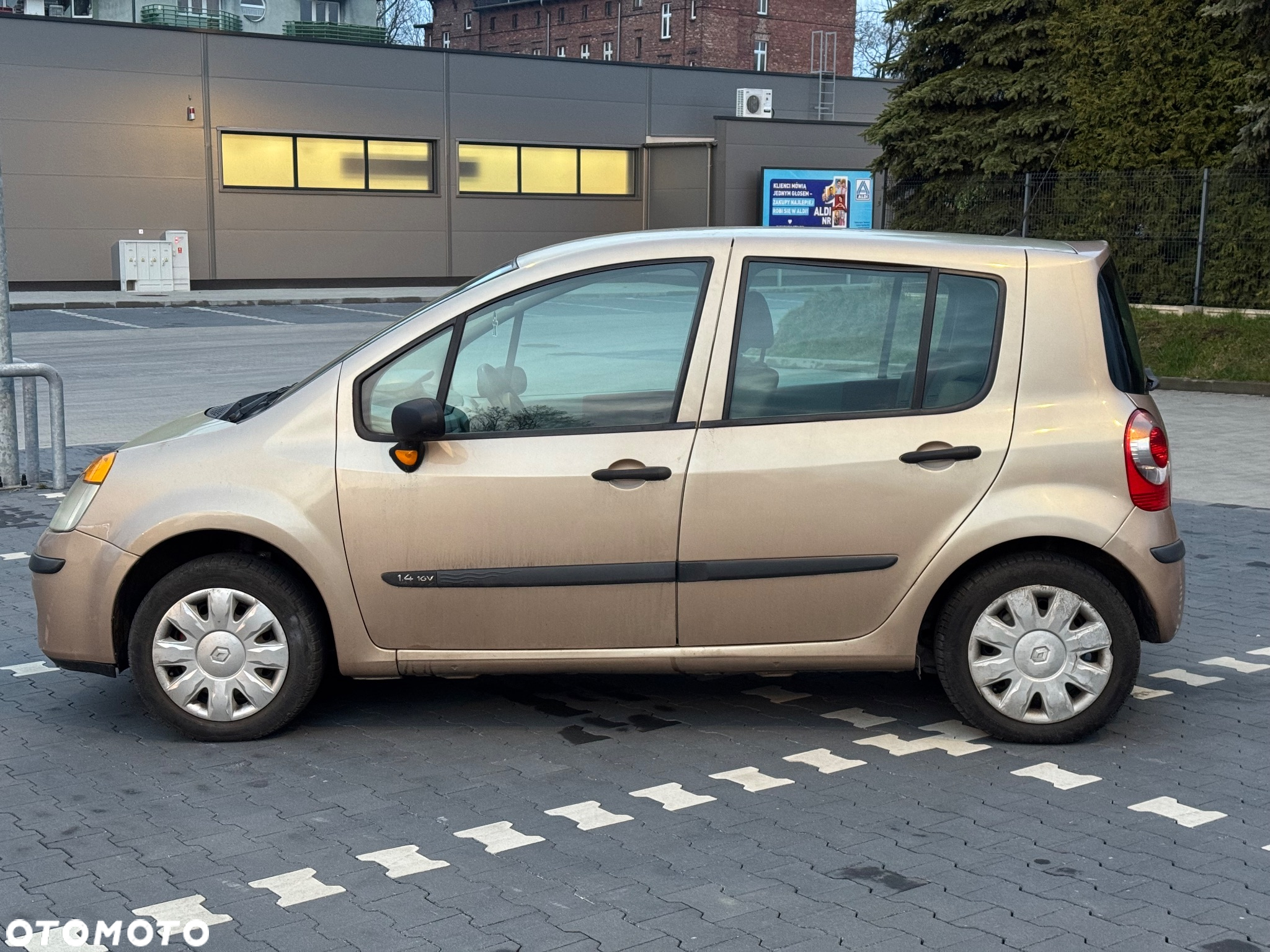 Renault Modus 1.4 Confort Expression - 9