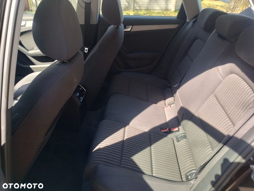 Audi A4 Avant - 16