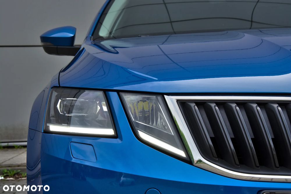 Skoda Octavia Combi 2.0 TDI DSG Drive - 12