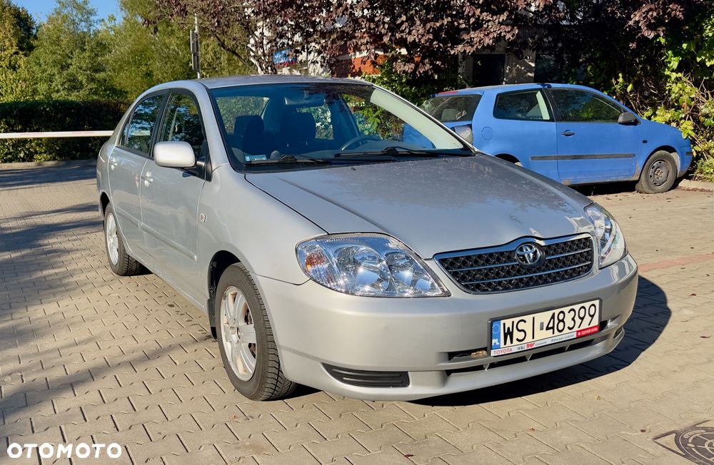 Toyota Corolla 1.6 VVT-i Sol - 2