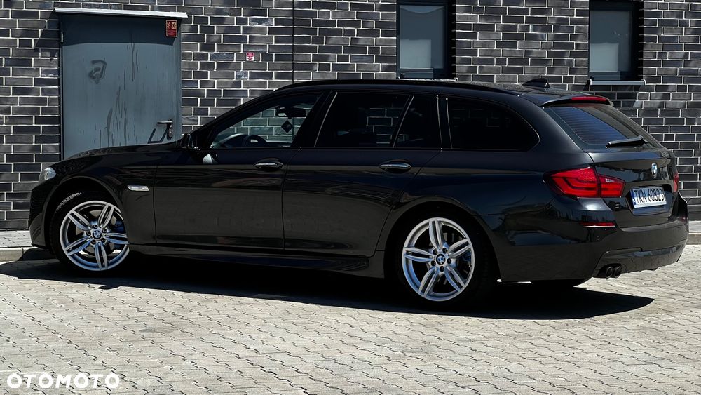BMW Seria 5 520d Touring Sport-Aut - 15