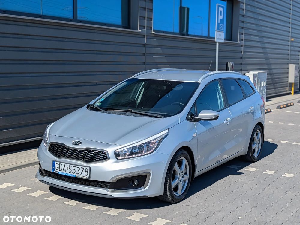Kia Ceed 1.6 CRDi L Business Line - 10
