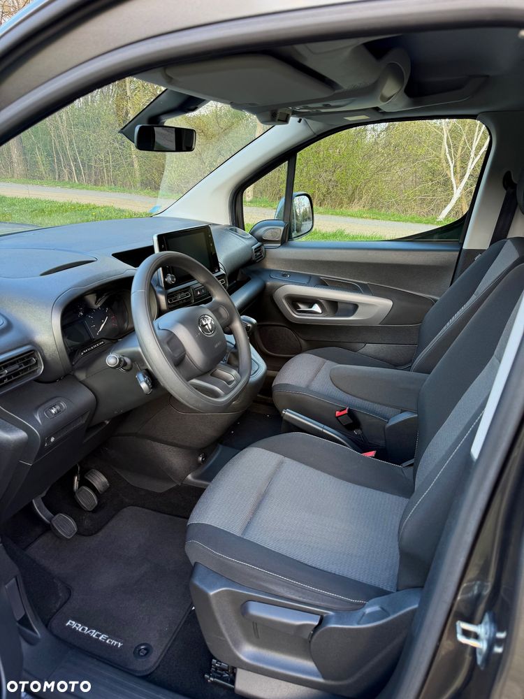 Toyota Proace City Verso 1.5 D-4D Business - 13