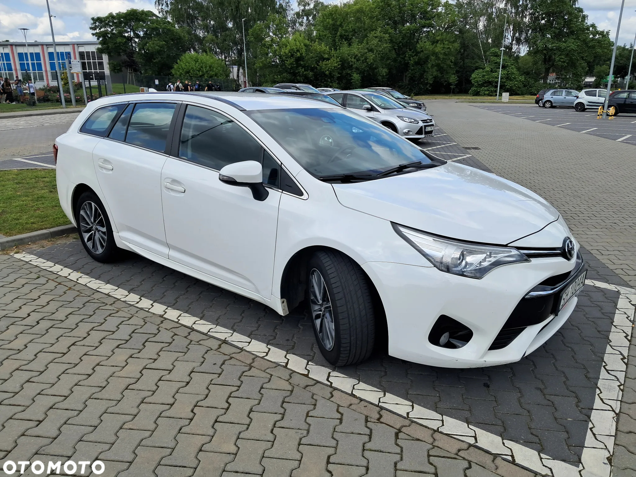 Toyota Avensis 2.0 D-4D Premium - 7