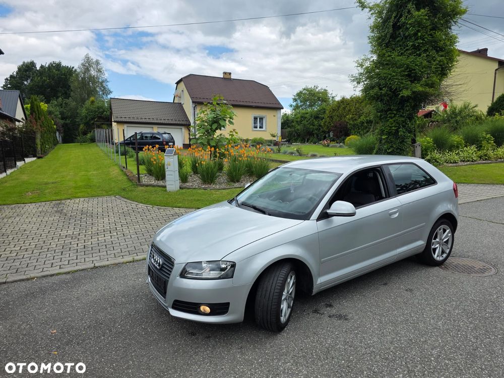 Audi A3 3-drzwiowe 1.6 S line Sportpaket (plus) - 39
