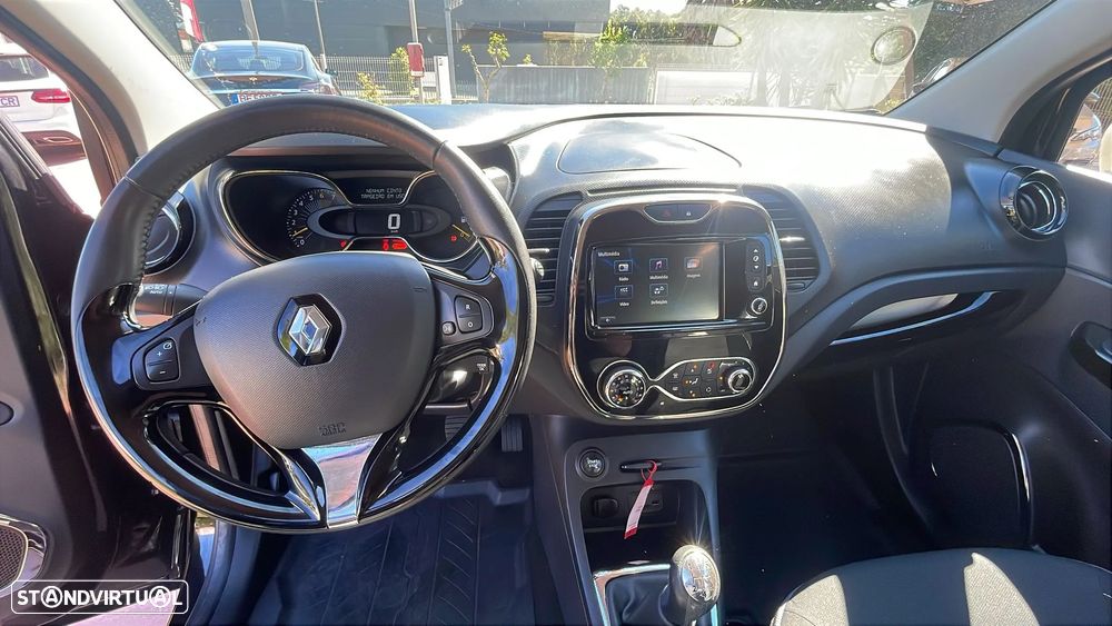 Renault Captur ENERGY TCe 90 S&S Luxe - 22