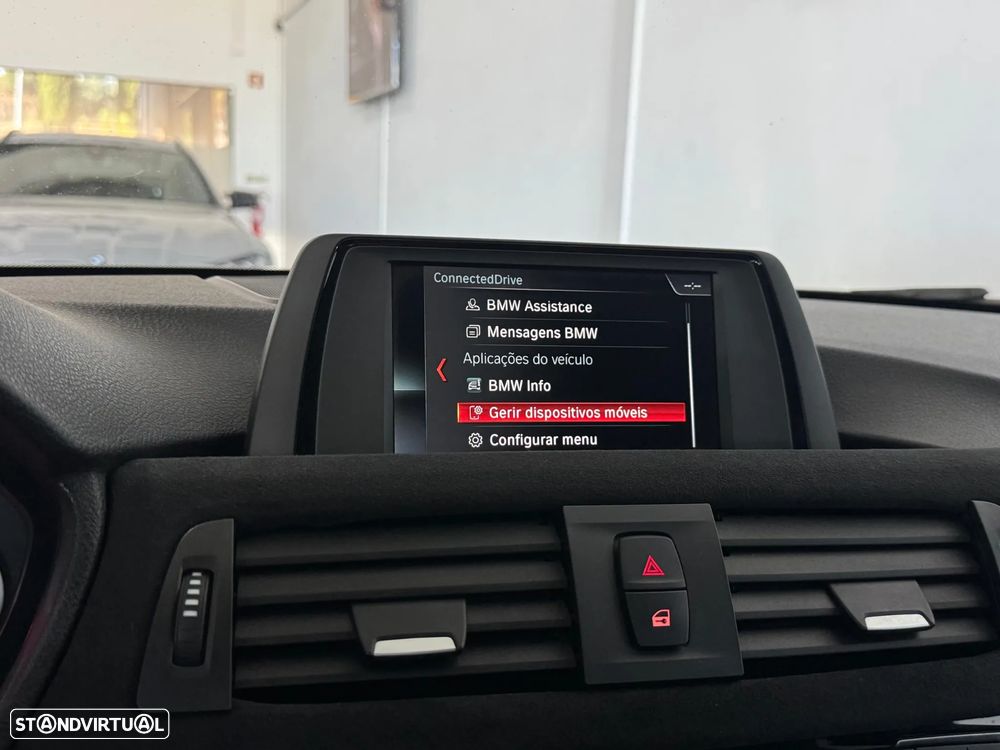 BMW 330 i Pack M Auto - 22