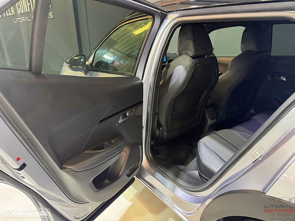 Peugeot 2008 1.2 PureTech GT Line - 15