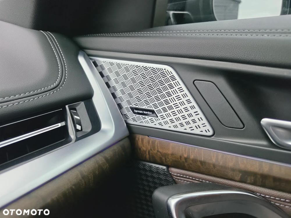 BMW X1 sDrive18i M Sport - 12