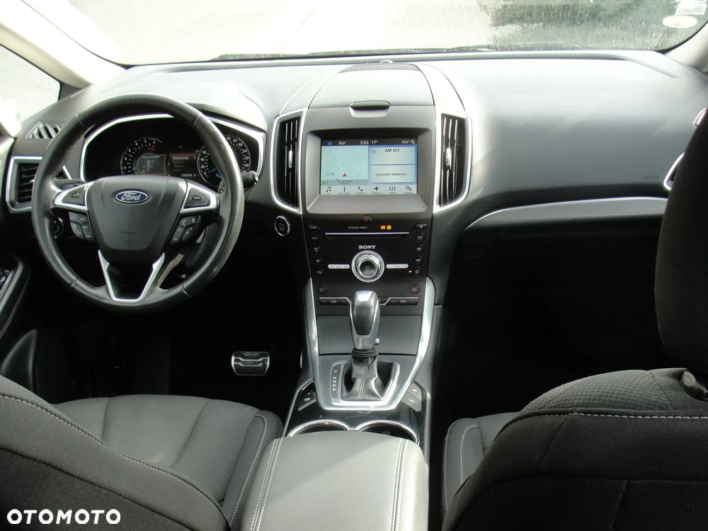 Ford S-Max 2.0 TDCi Titanium PowerShift - 6