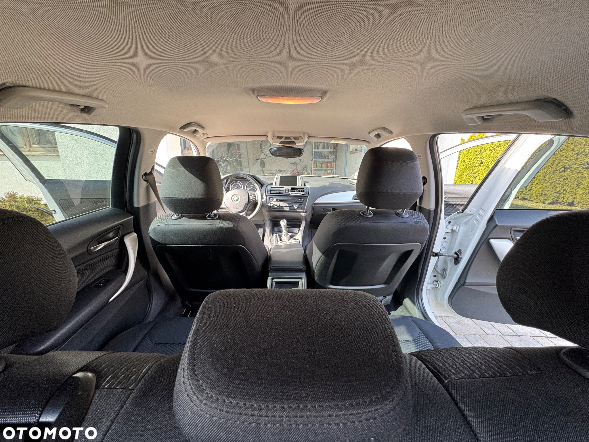 BMW Seria 1 114d - 27