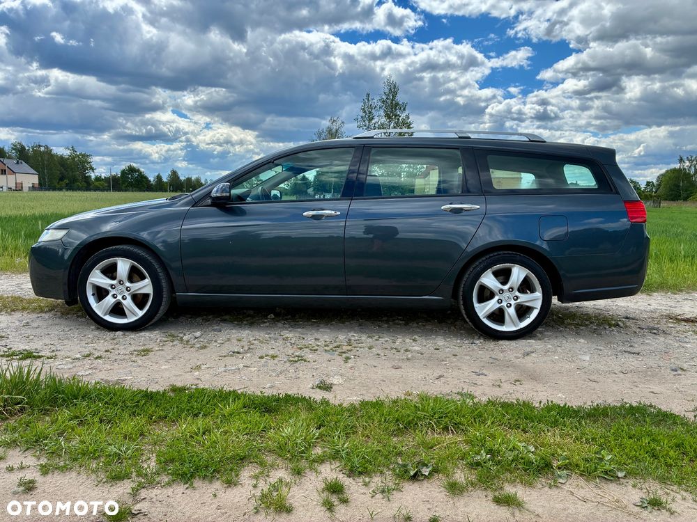 Honda Accord 2.0 i Executive - 13