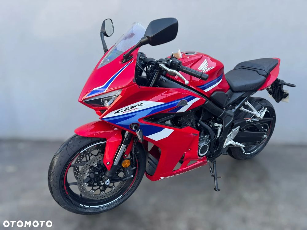 Honda CBR - 6