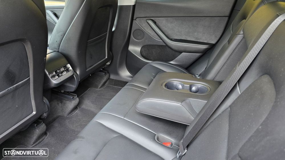 Tesla Model Y Long Range Tração Integral - 53