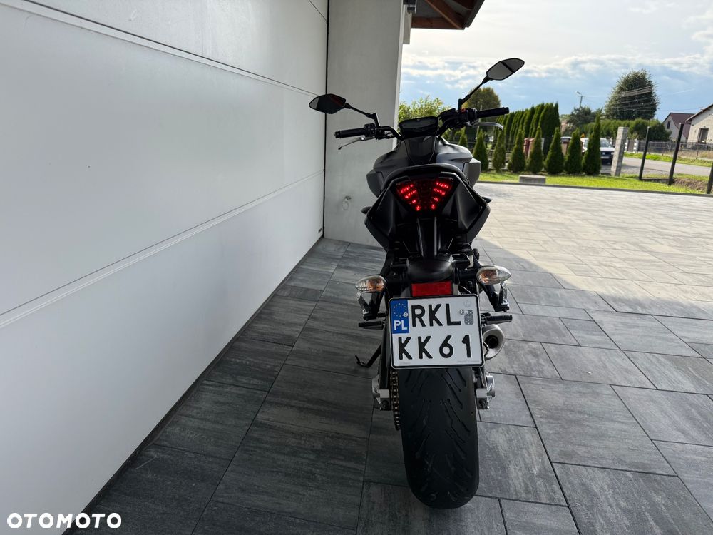 Yamaha MT - 5