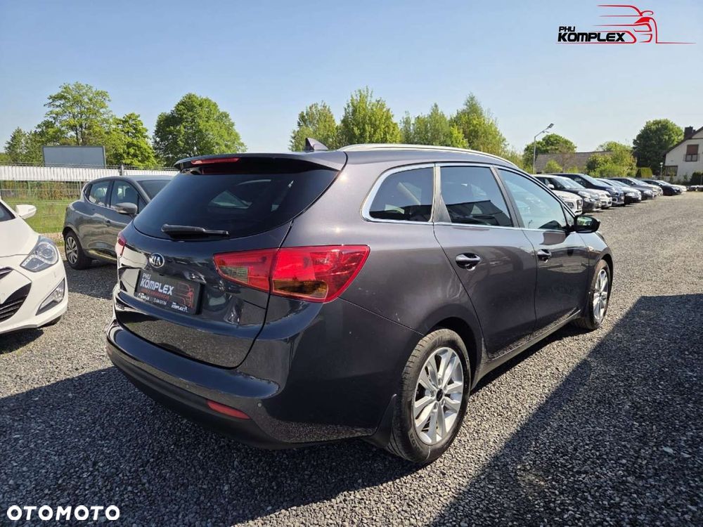 Kia Ceed - 5