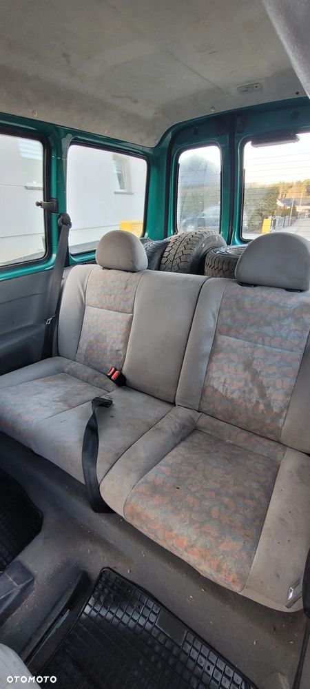 Volkswagen Caddy B Mixt - 12