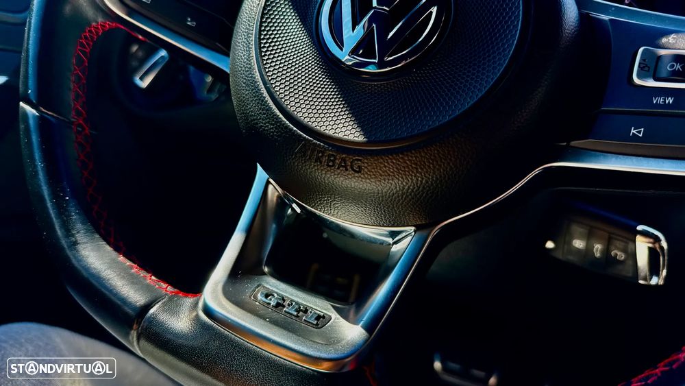 VW Golf 2.0 TSI GTI DSG Performance - 19