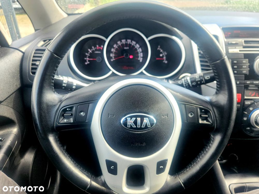 Kia Venga 1.6 CRDi 128 Edition 7 - 36