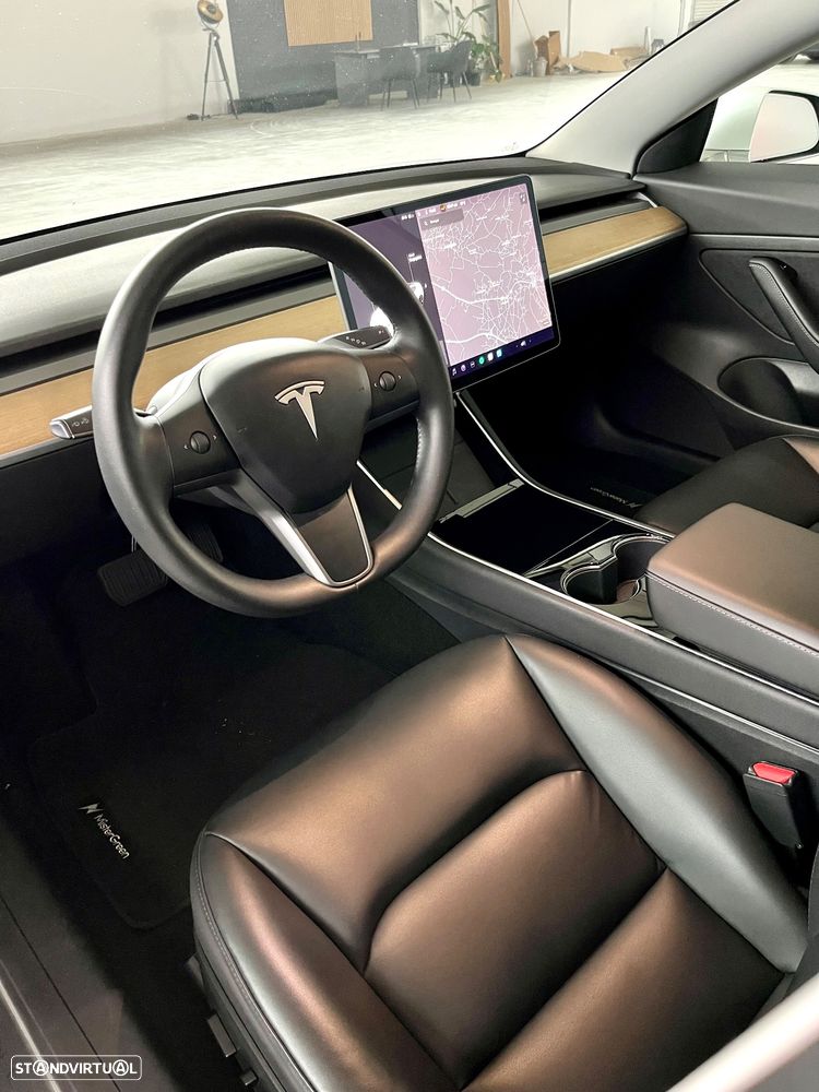 Tesla Model 3 Standard Range Plus RWD - 4