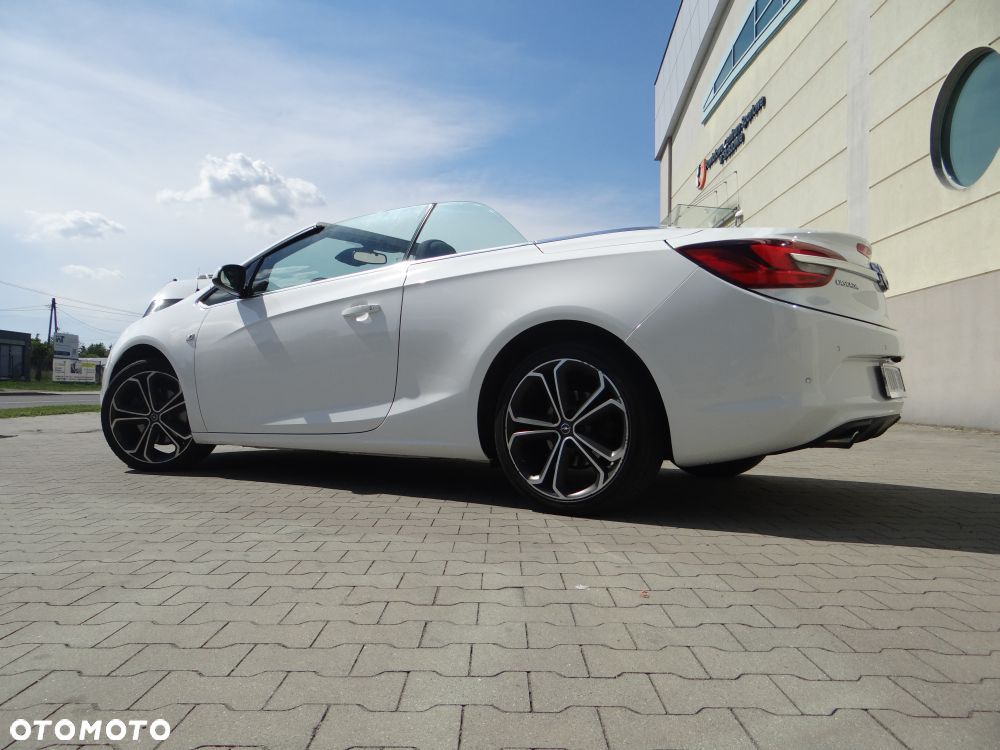 Opel Cascada 1.6 ECOTEC DI Turbo ecoFLEX Start/Stop Edition - 19