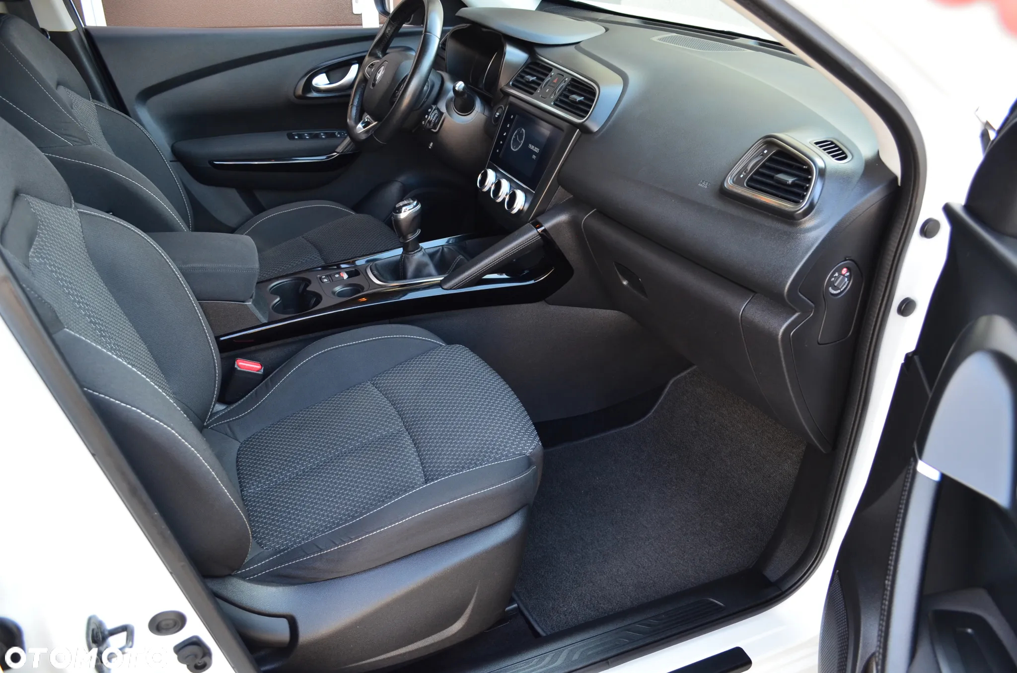 Renault Kadjar 1.3 TCe FAP Zen - 29
