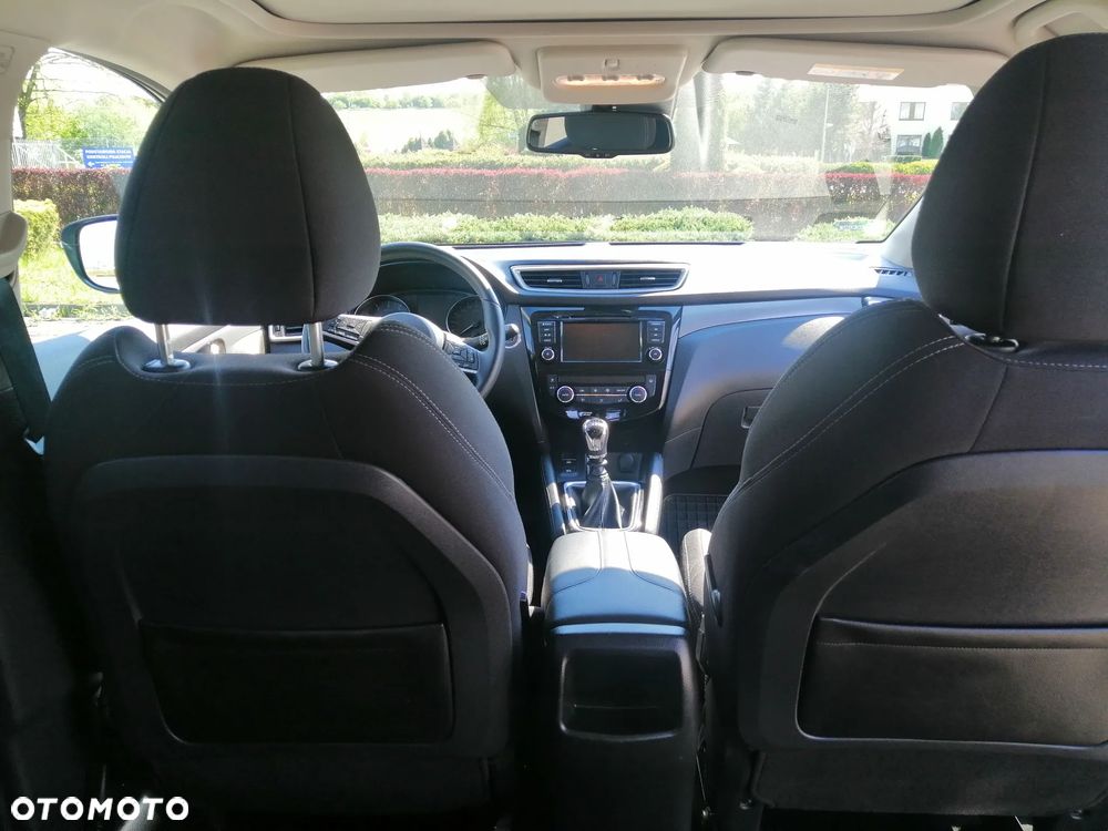 Nissan Qashqai 1.3 DIG-T N-Connecta - 14