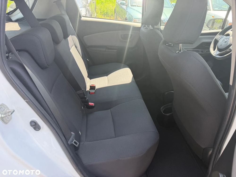 Toyota Yaris 1.0 Life - 12