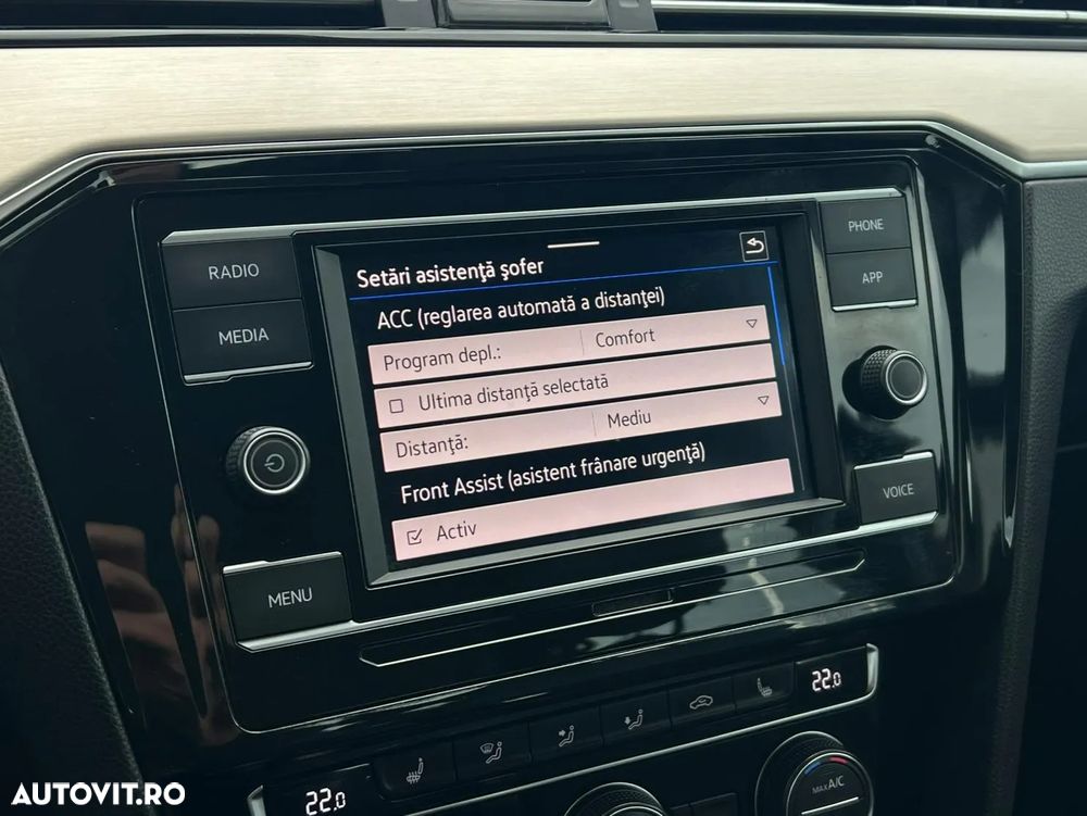 Volkswagen Passat 2.0 TDI DSG Highline - 16