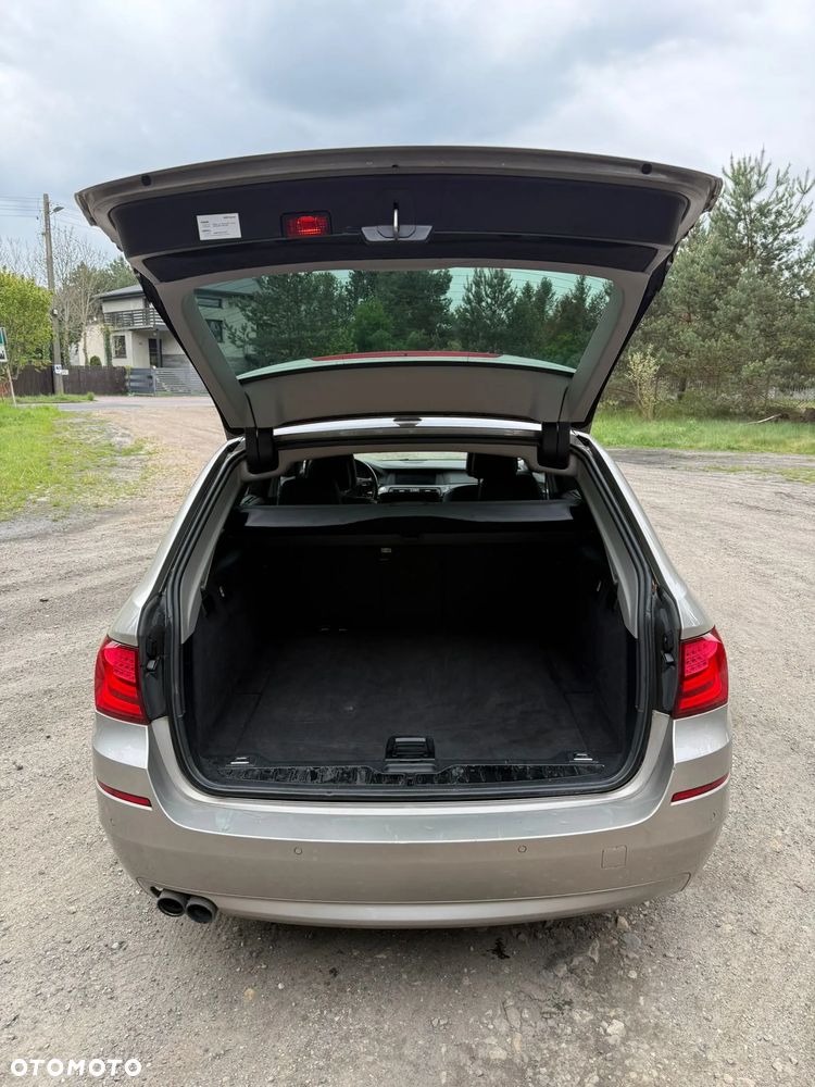 BMW Seria 5 520d - 9