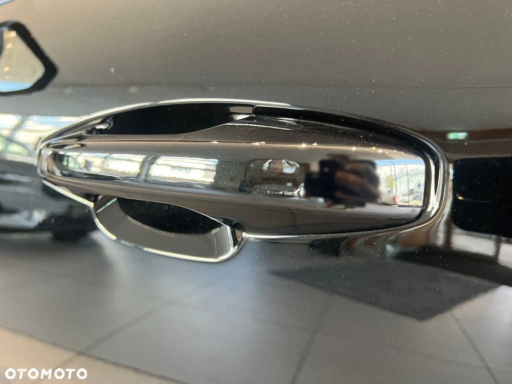 Volvo XC 40 B4 B DKG Ultra Black Edition - 23