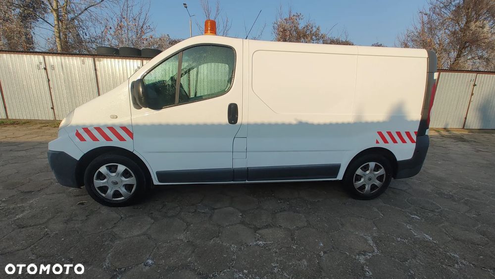 Renault Trafic - 4