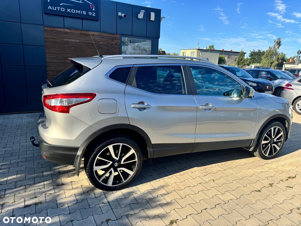 Nissan Qashqai - 11