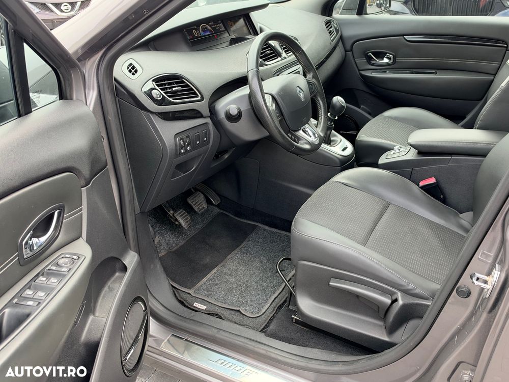 Renault Scenic Xmod 1.6 dCi Privilege - 8