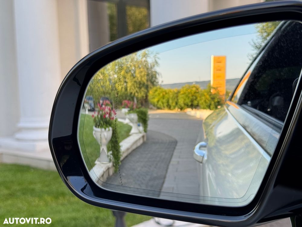 Mercedes-Benz E 220 d 4Matic 9G-TRONIC AMG Line - 28