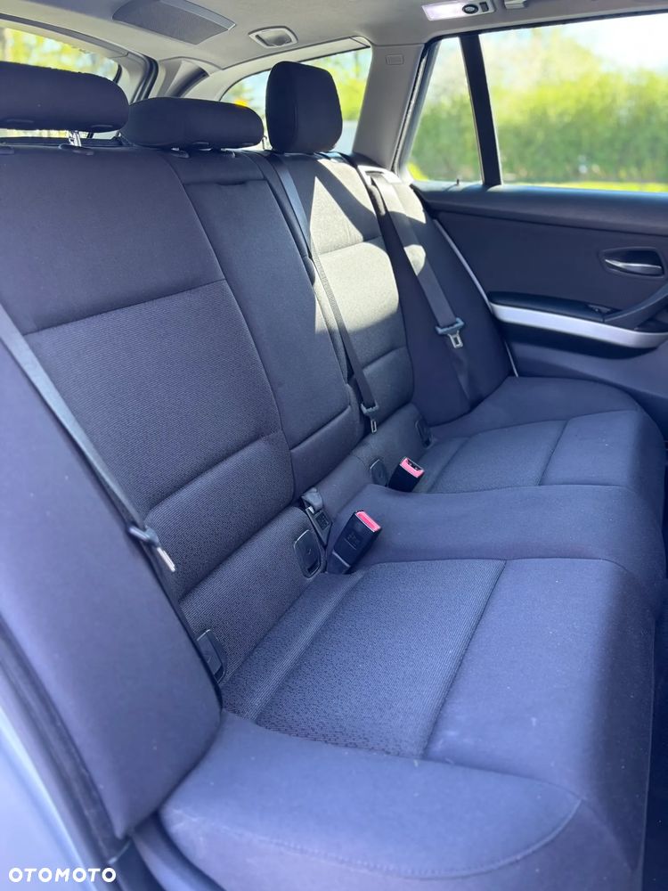 BMW Seria 3 320d - 19