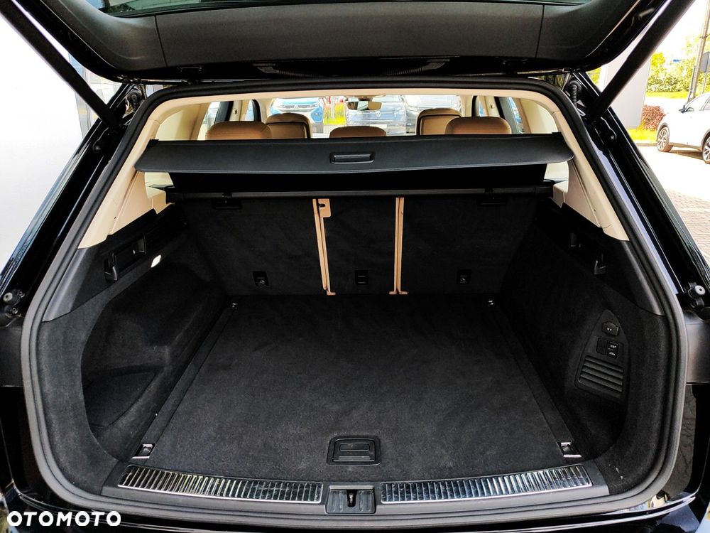 Volkswagen Touareg 3.0 V6 TDI SCR 4Mot - 37