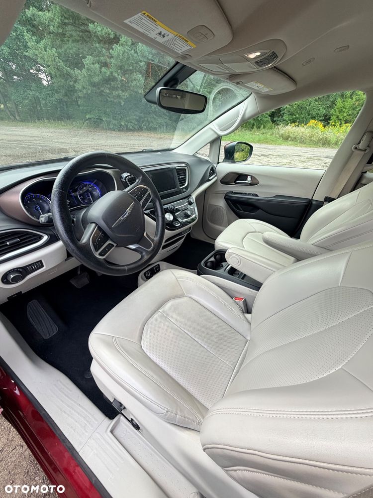 Chrysler Voyager - 17