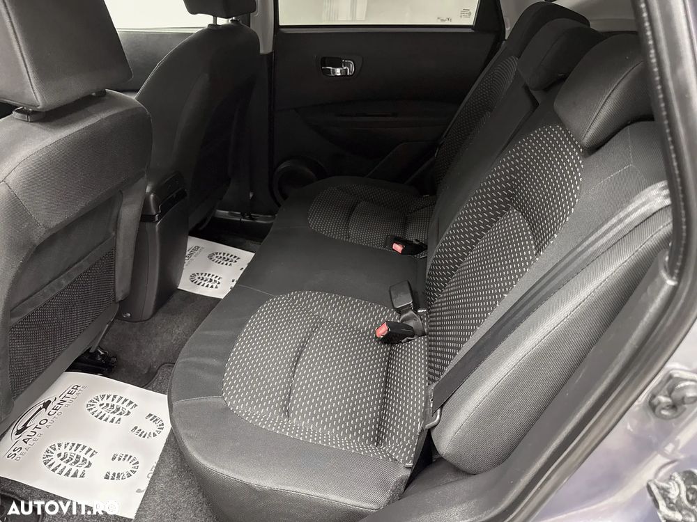 Nissan Qashqai 2.0 dCi DPF 4x4 Aut I-Way - 18