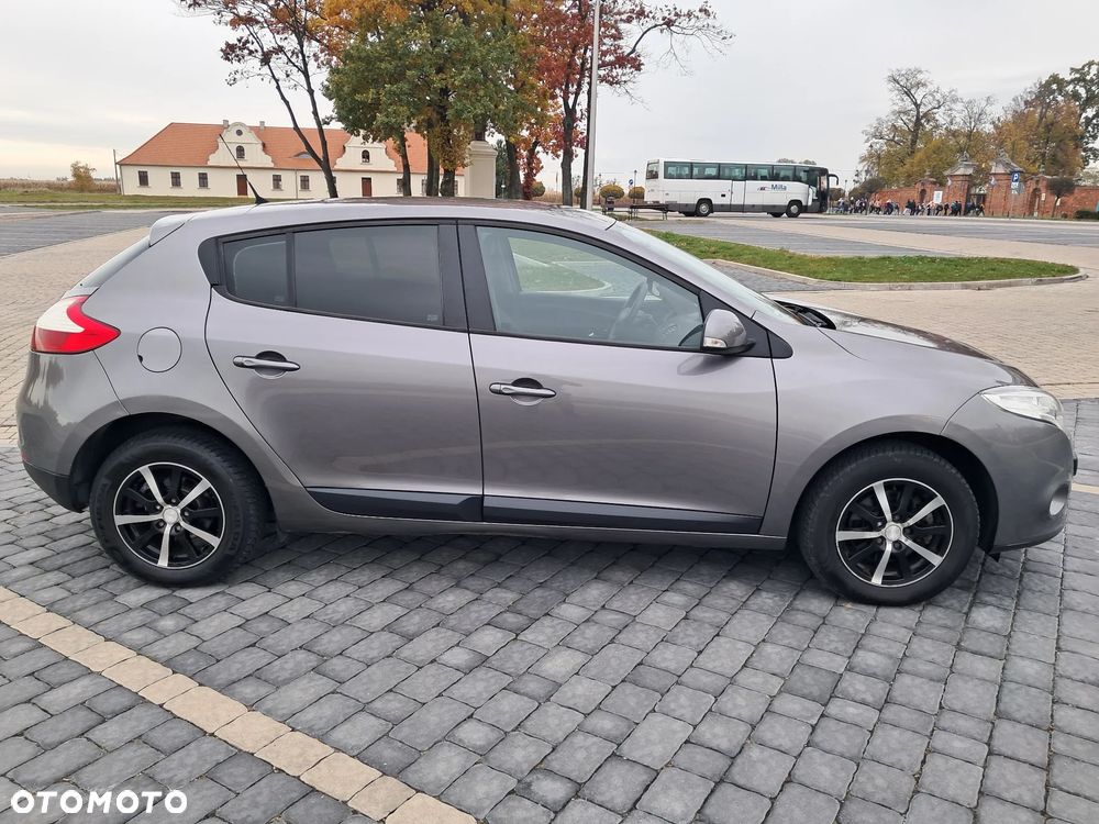 Renault Megane - 9