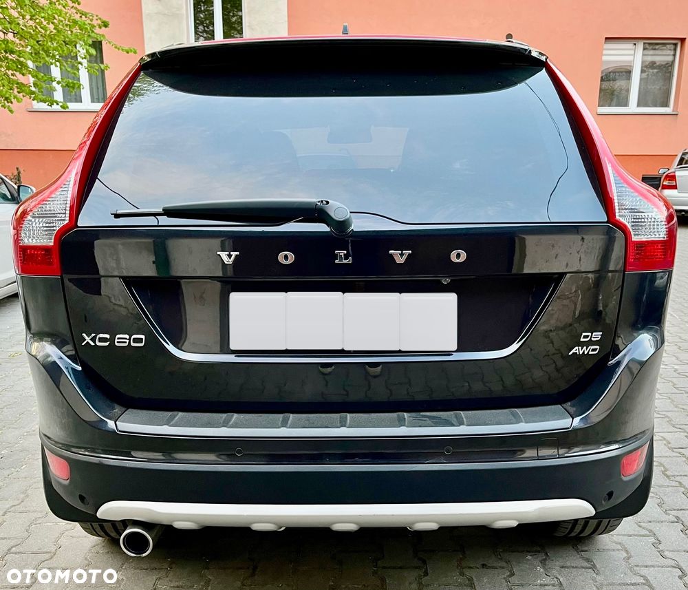 Volvo XC 60 - 4