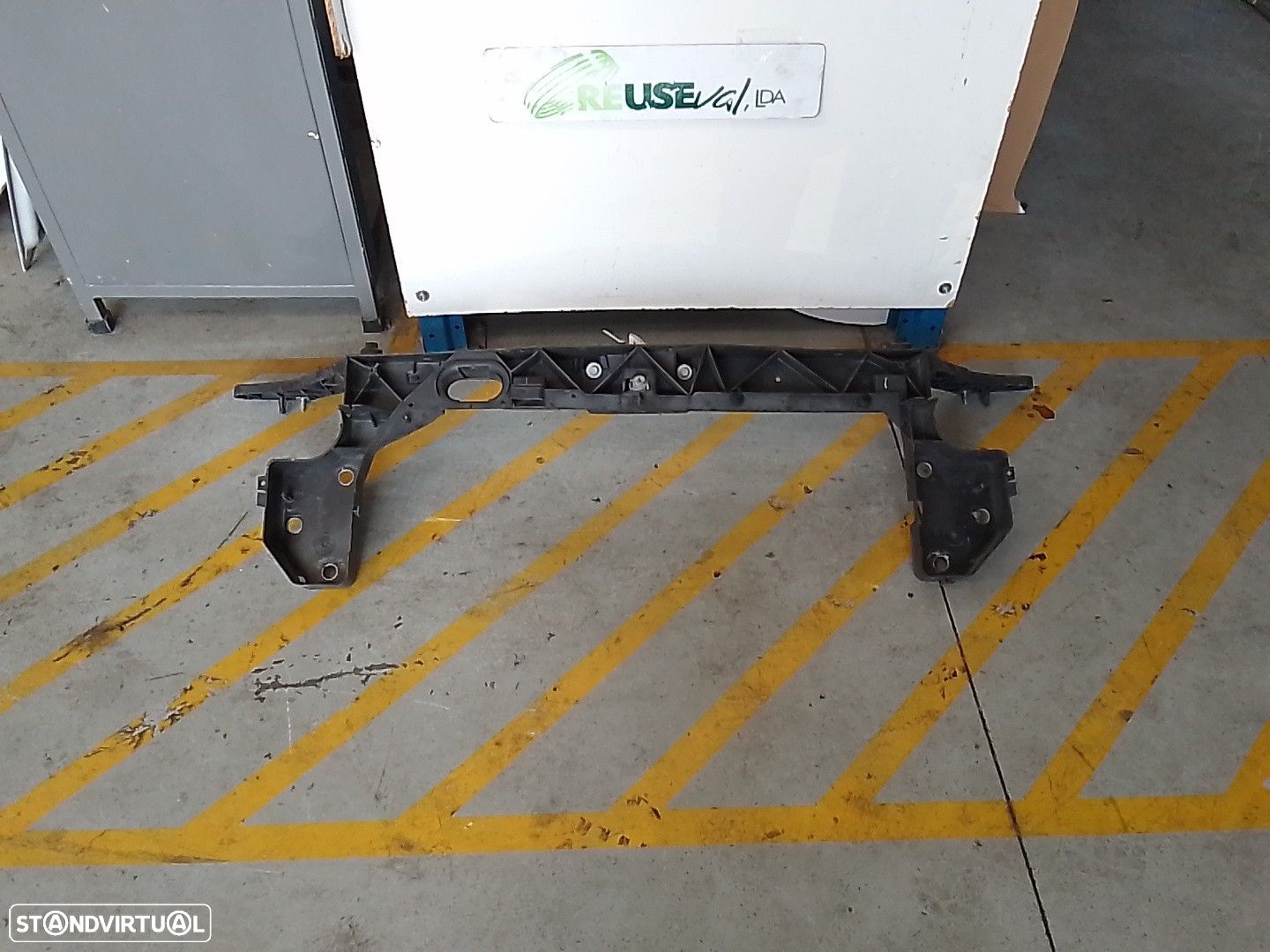Frente Em Fibra Ou Chapa Renault Clio Iii Caixa (Sb_, Sr_) - 1