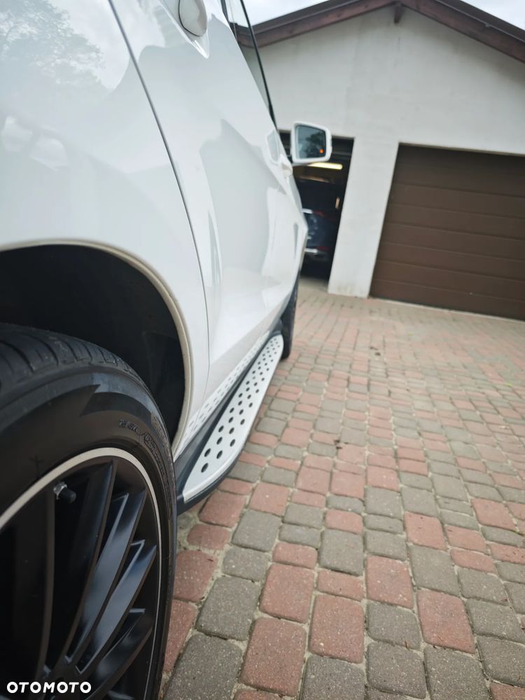 Mercedes-Benz GLE - 12