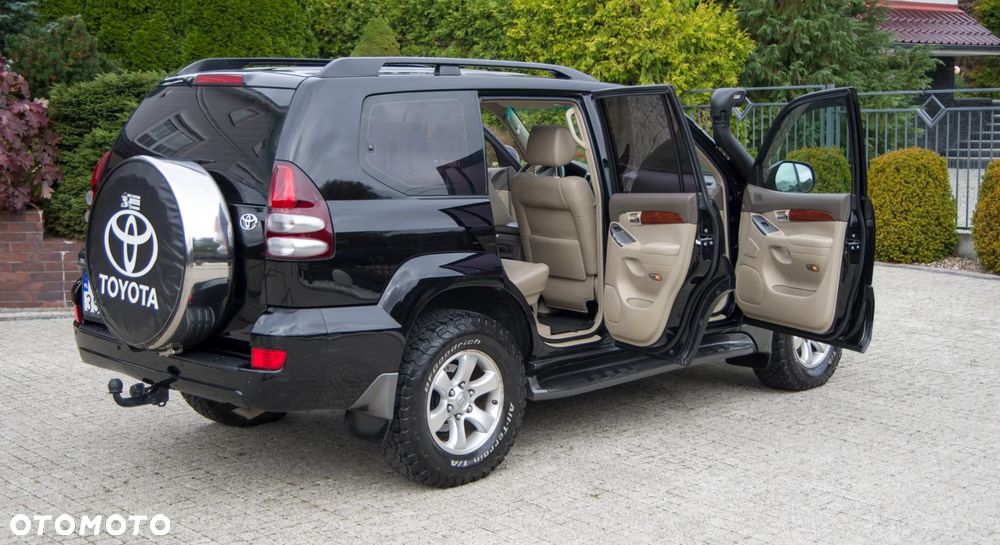 Toyota Land Cruiser - 15