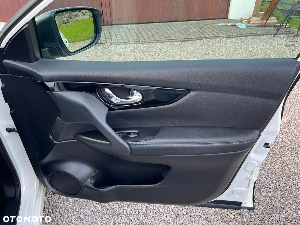 Nissan Qashqai 1.3 DIG-T Acenta - 21