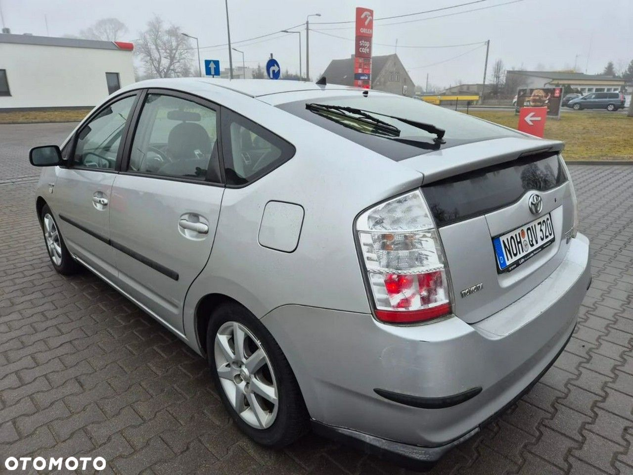 Toyota Prius - 6