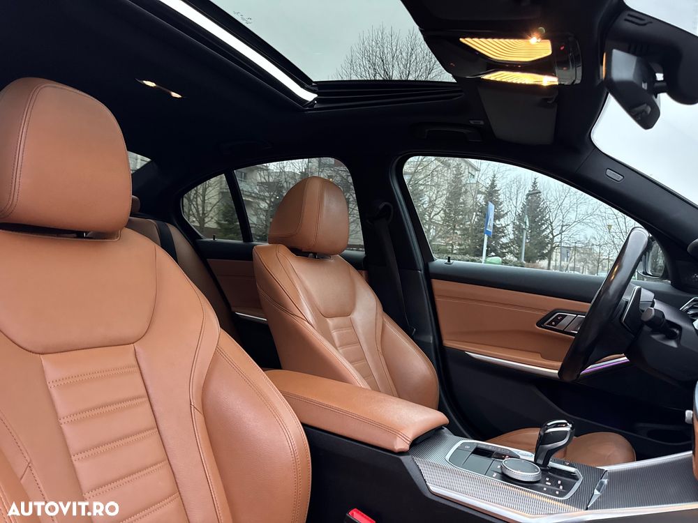 BMW Seria 3 330i AT - 14